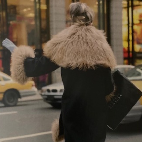 Milly Metallic Gold Lace Dress✨ - Picture 12 of 13